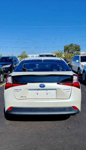 2019 Toyota Prius XLE AWD-e