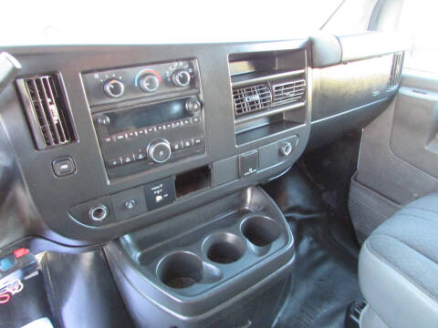 2018 GMC Savana 2500