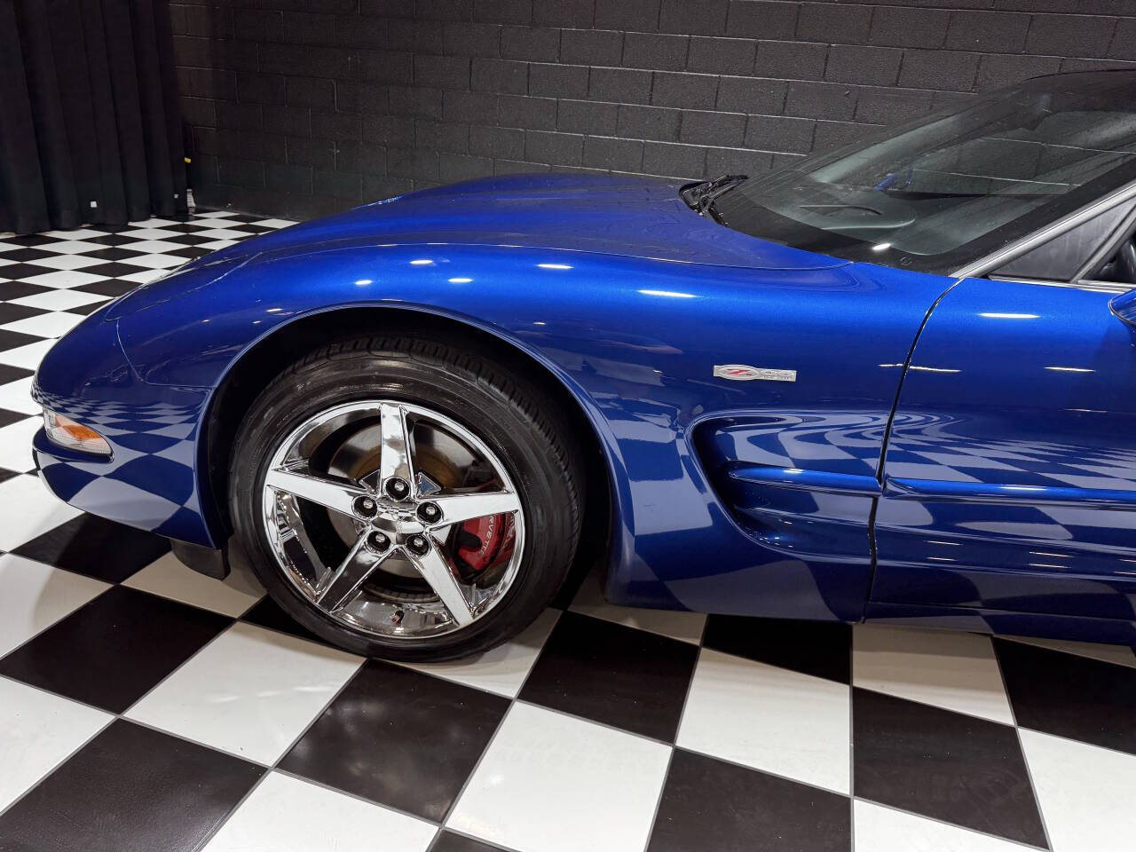 2002 Chevrolet Corvette 17
