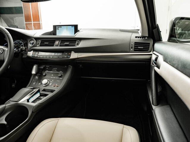 2014 Lexus CT 200h