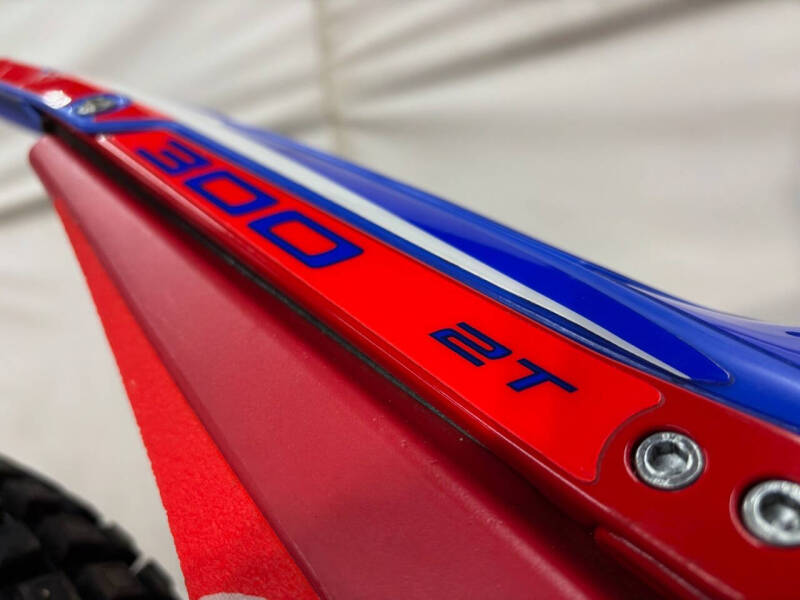 2022 Beta Evo Factory 300 2T