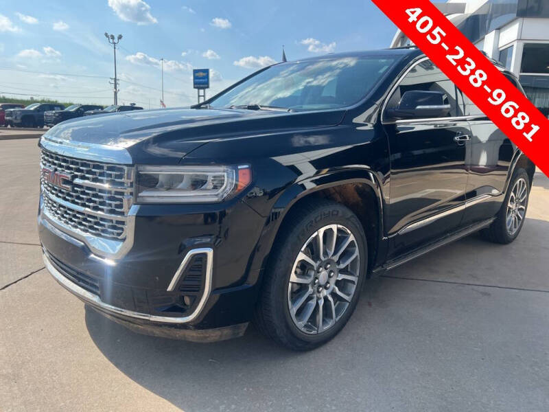 2023 GMC Acadia Denali