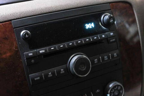 2011 Chevrolet Avalanche LS