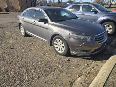 2014 Ford Taurus SE