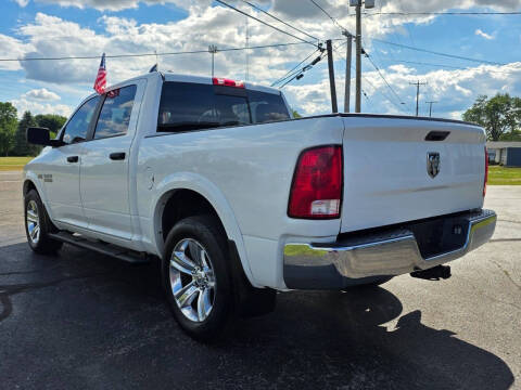 2018 RAM 1500 SLT