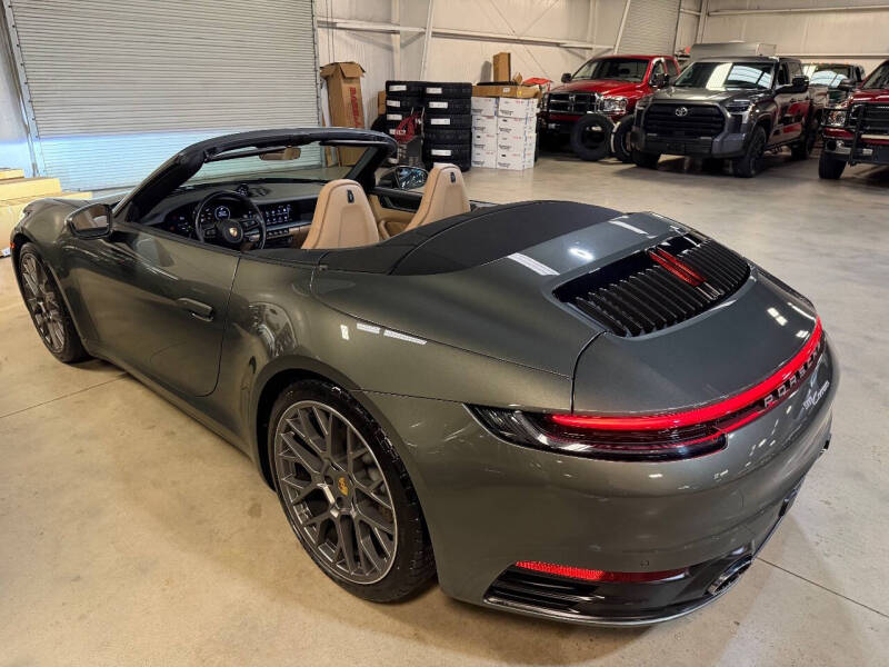 2023 Porsche 911 Carrera