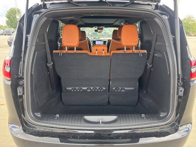 2026 Chrysler Pacifica Pinnacle