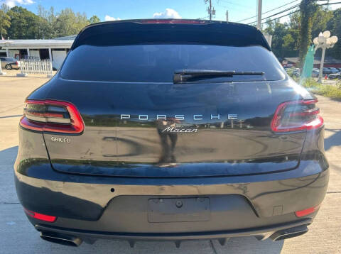 2018 Porsche Macan