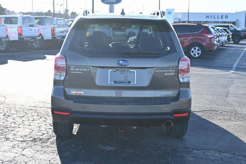 2017 Subaru Forester 2.5i Touring