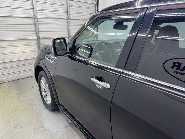 2017 Infiniti QX80
