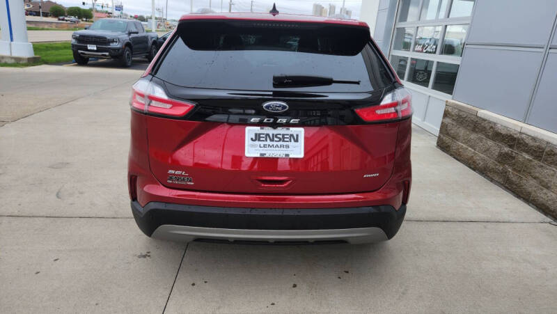 2023 Ford Edge
