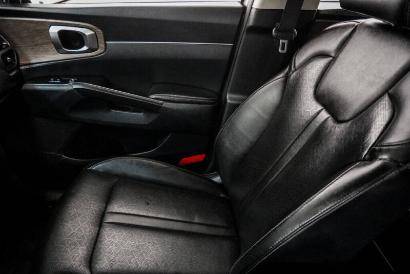 2022 Kia Sorento X-Line S