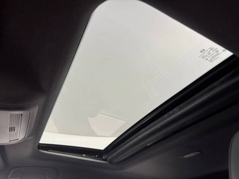 2023 Mazda Mazda3 Hatchback 2.5 S Preferred