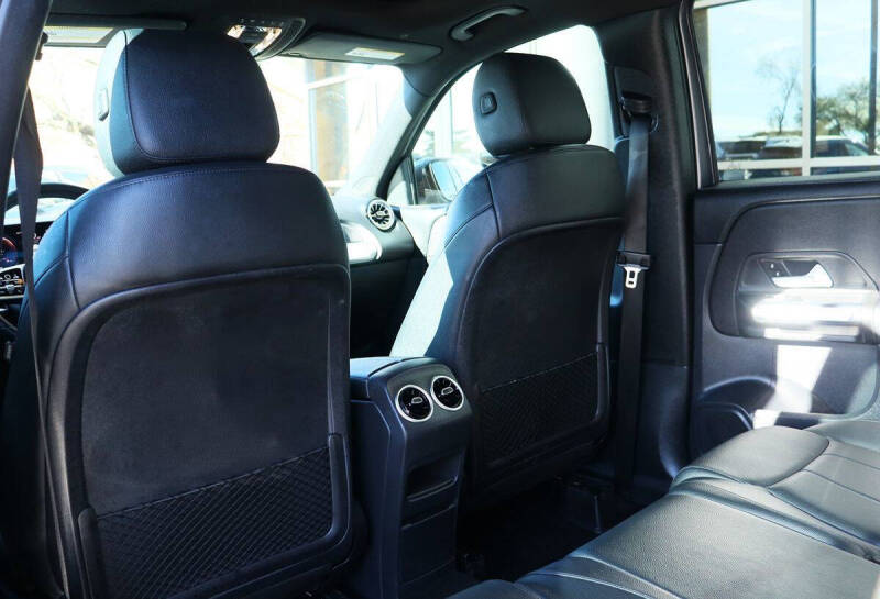 2022 Mercedes-Benz GLB GLB 250 4MATIC