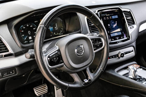 2016 Volvo XC90 T8 eAWD R-Design