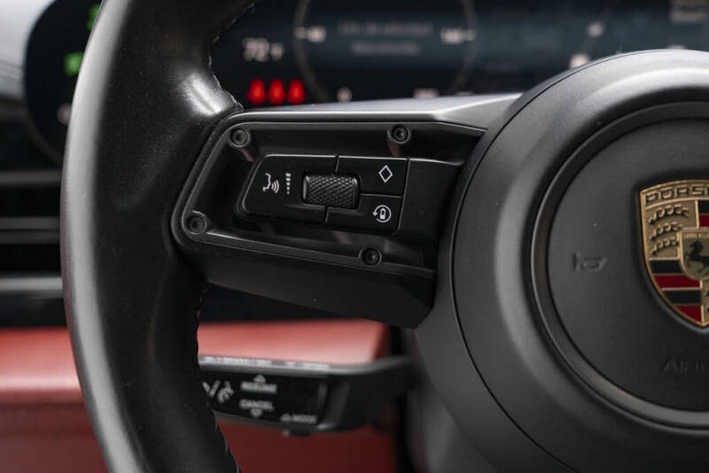 2020 Porsche Taycan Turbo