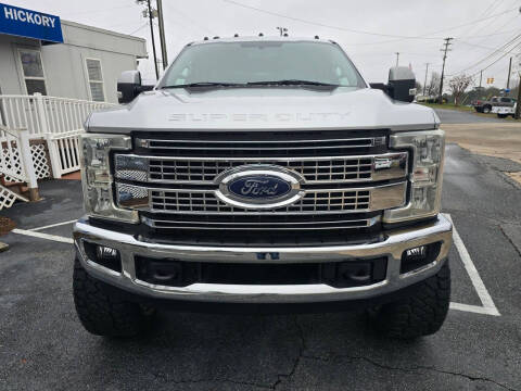 2017 Ford F-350 Super Duty Lariat