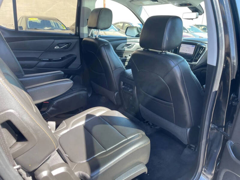 2020 Chevrolet Traverse RS