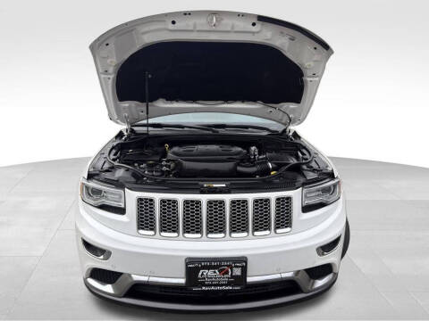 2016 Jeep Grand Cherokee Summit