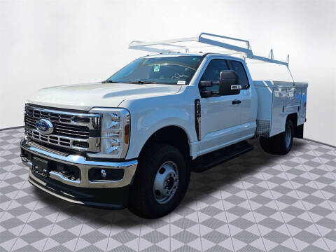 2025 Ford F-350 Super Duty XL