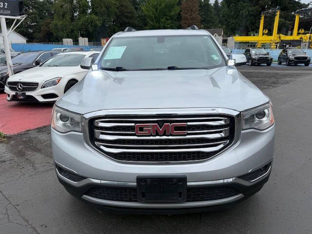 2017 GMC Acadia SLE-2