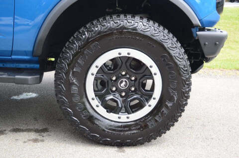 2024 Ford Bronco Outer Banks