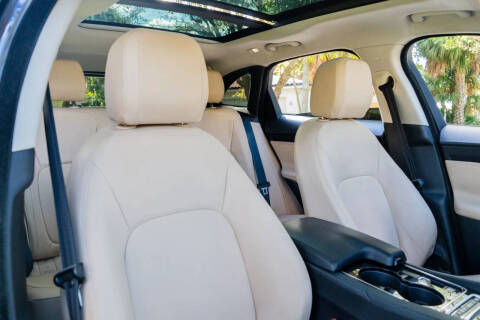 2017 Jaguar F-PACE 35t Premium