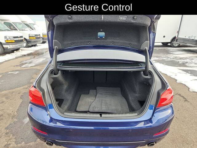 2018 BMW 5 Series 530i