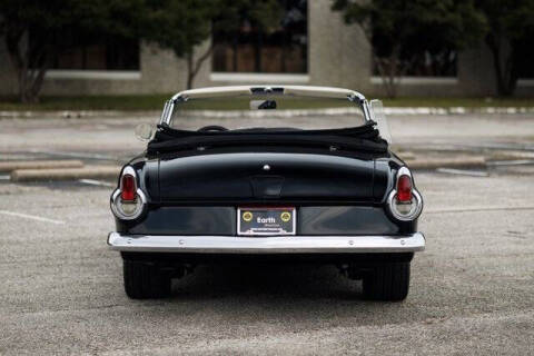 1956 Ford Thunderbird