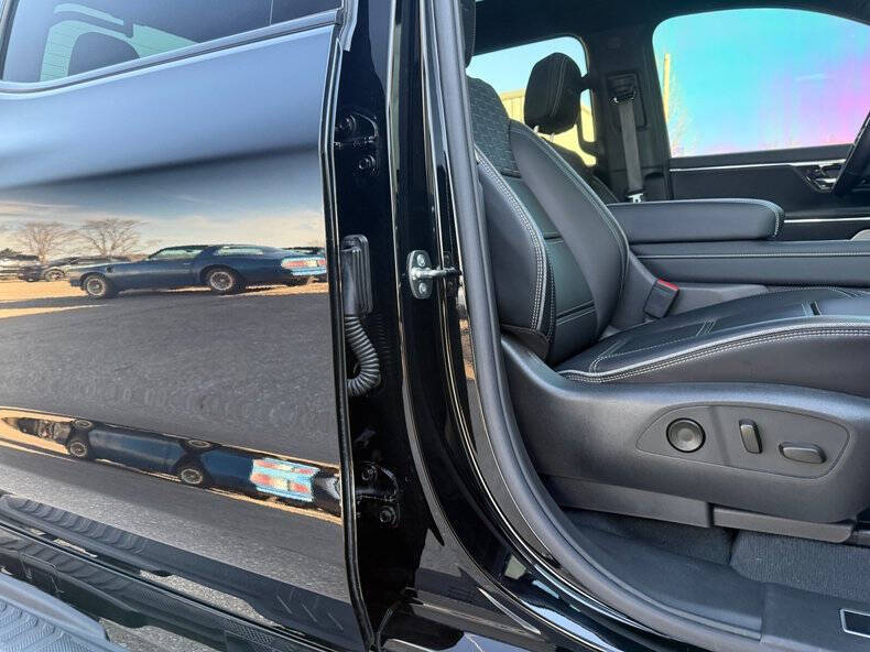 2025 GMC Sierra EV Denali