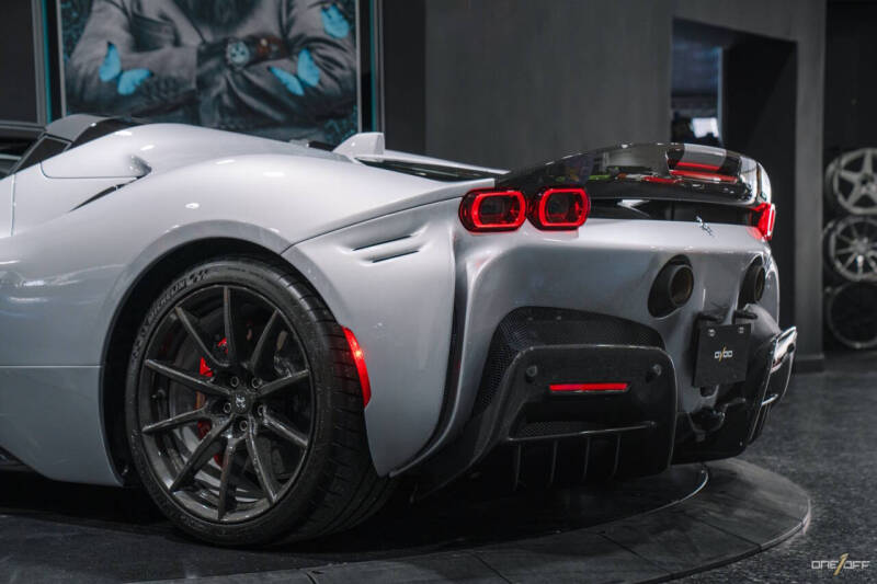 2022 Ferrari SF90 Spider