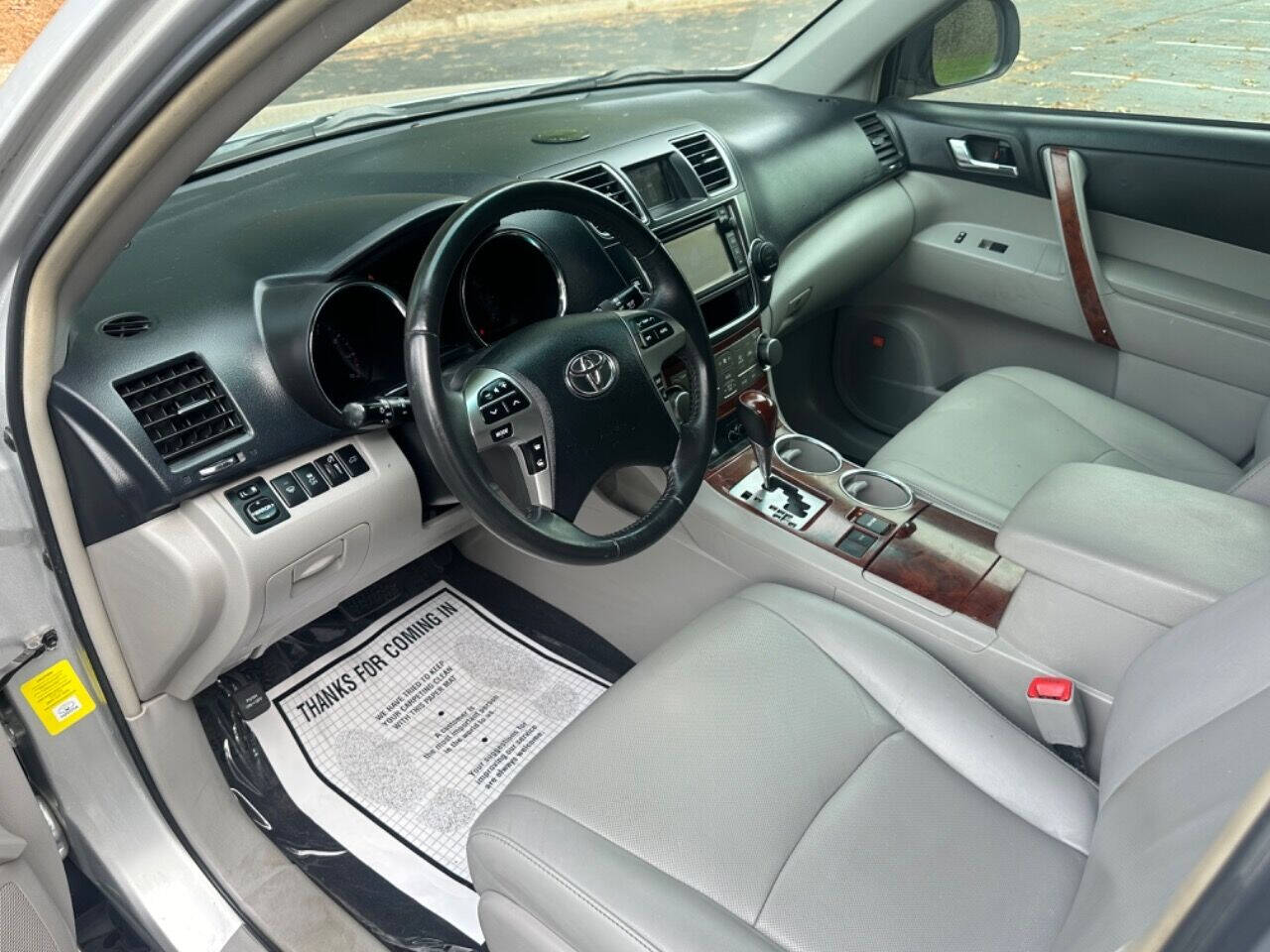 2013 Toyota Highlander for sale at Prompt Luxury Cars LLC in Austell, GA