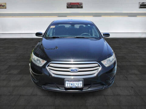2014 Ford Taurus SEL