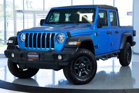 2020 Jeep Gladiator for sale at CTCG AUTOMOTIVE 2 in South Amboy NJ