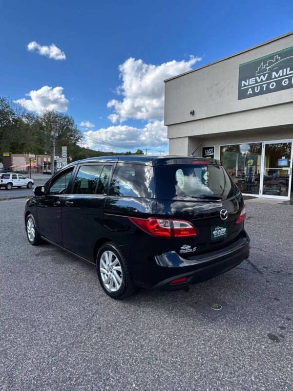 2014 Mazda MAZDA5 Sport