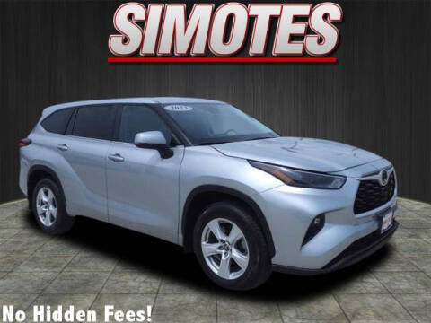 2023 Toyota Highlander for sale at SIMOTES MOTORS in Minooka IL