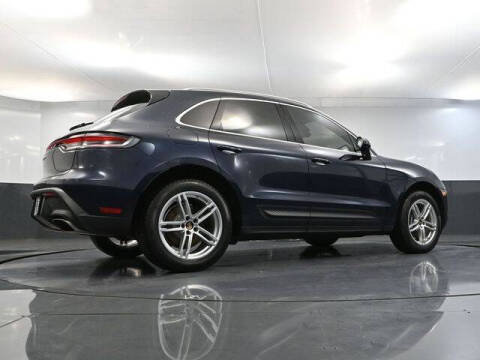 2022 Porsche Macan