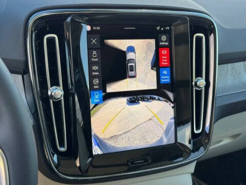 2026 Volvo XC40 B5 Ultra