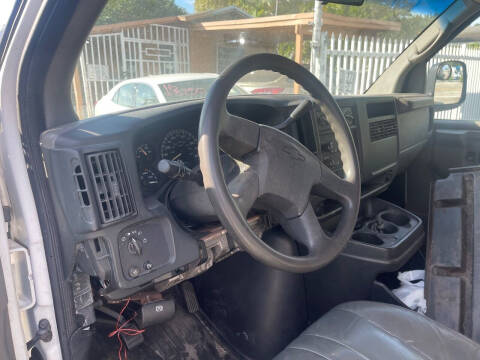 2004 Chevrolet Express 1500