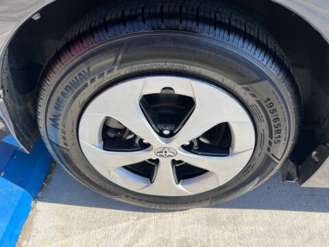 2012 Toyota Prius Four