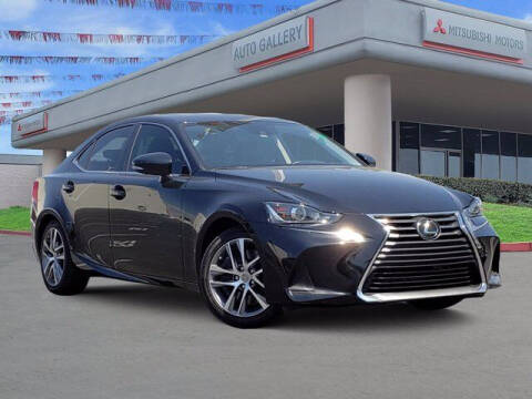 2018 Lexus IS 300