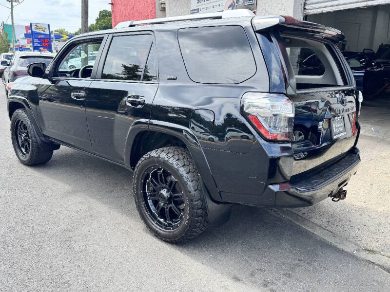 2016 Toyota 4Runner SR5