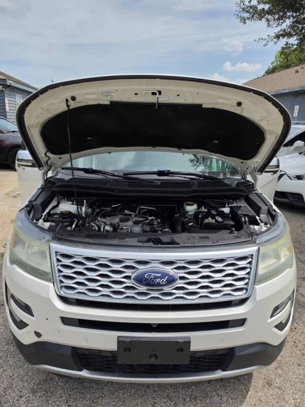 2016 Ford Explorer Platinum