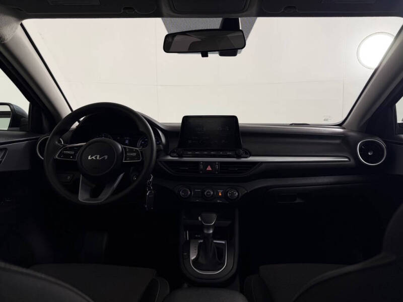 2024 Kia Forte LX