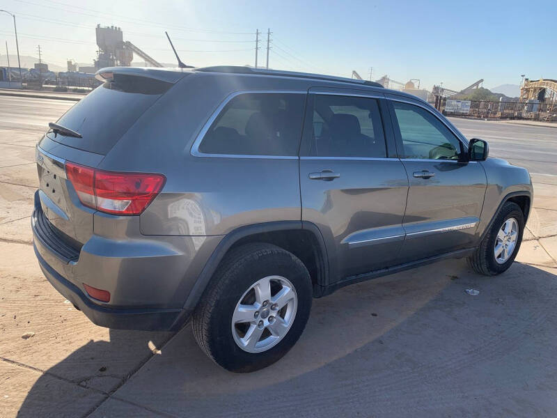 2012 Jeep Grand Cherokee Laredo
