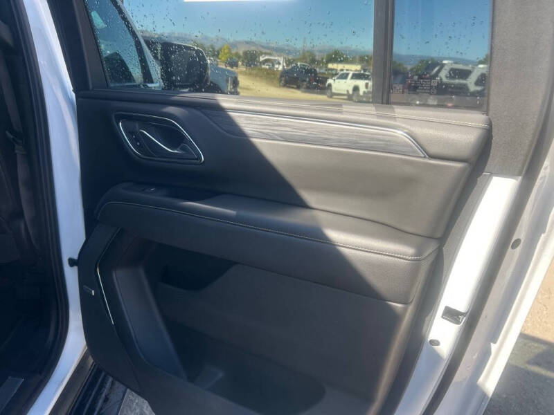 2021 GMC Yukon XL SLT