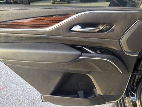 2023 Cadillac Escalade Premium Luxury