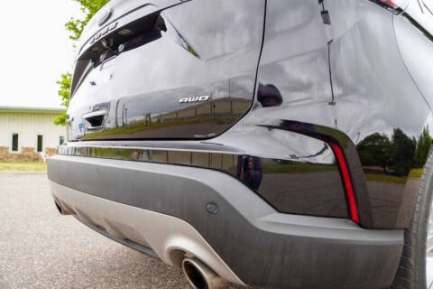 2022 Ford Edge Titanium