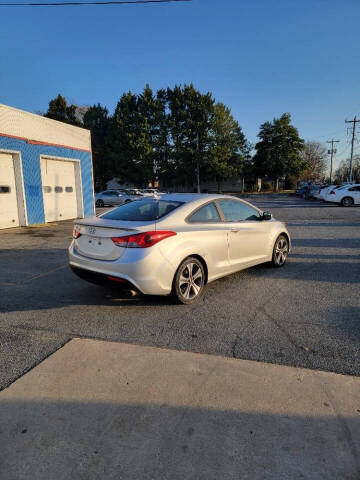 2013 Hyundai Elantra Coupe SE