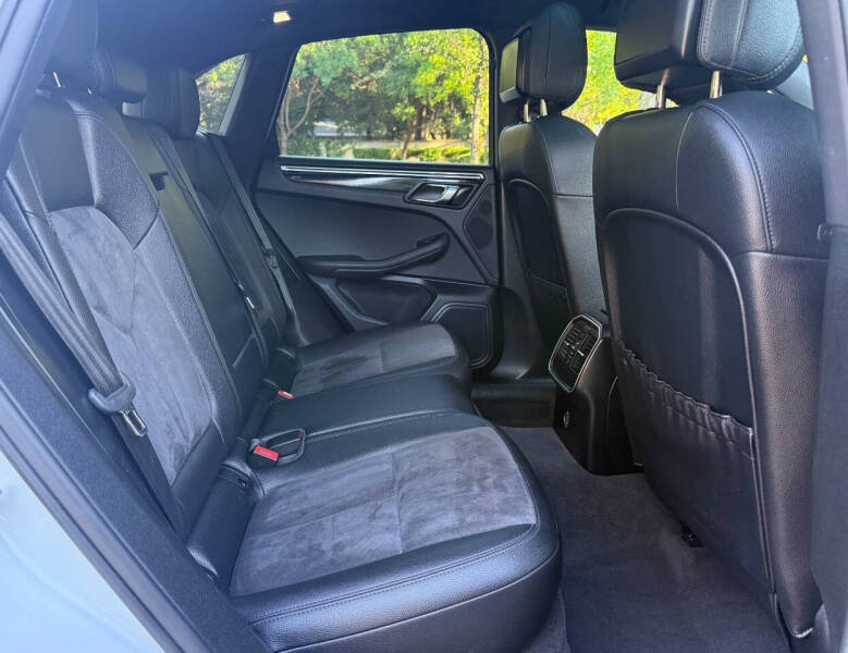 2018 Porsche Macan S